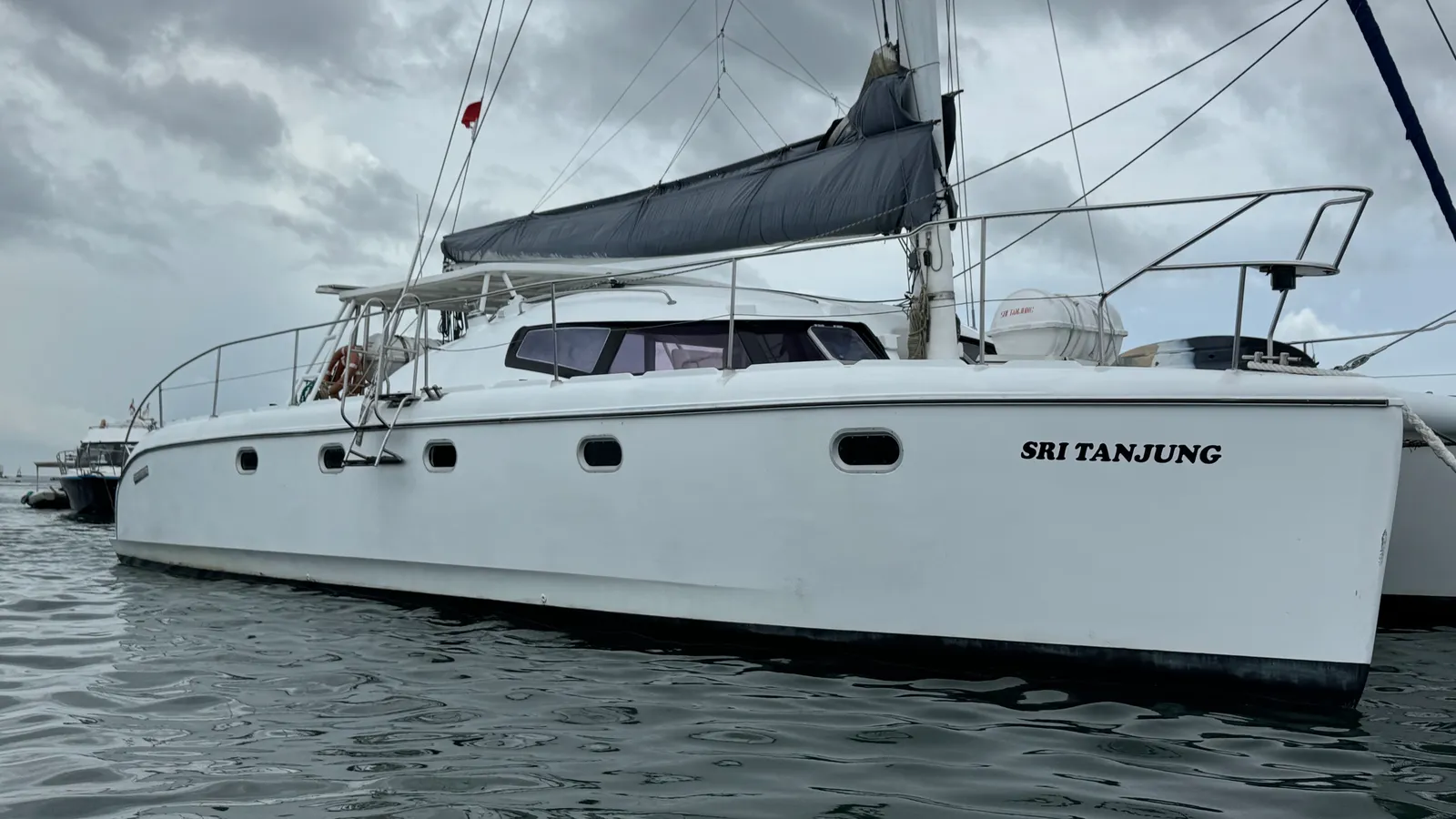 Oceanis II Sailing Yacht